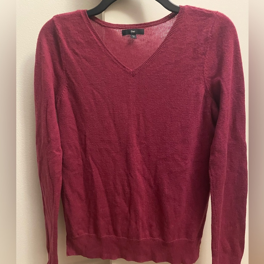 Gap Pink V-neck Sweater